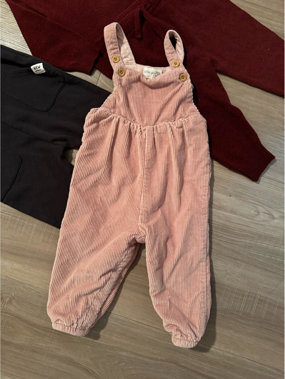 Little Planet H&M baby clothes 12-18 months girls lot of 3